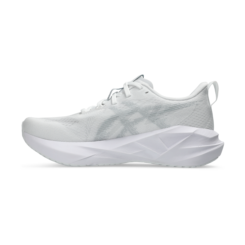 ASICS Women's NOVABLAST 5 White/Piedmont Grey