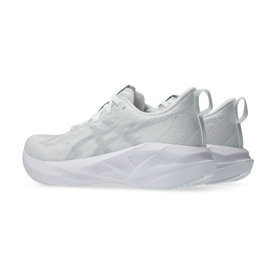 ASICS Women's NOVABLAST 5 White/Piedmont Grey