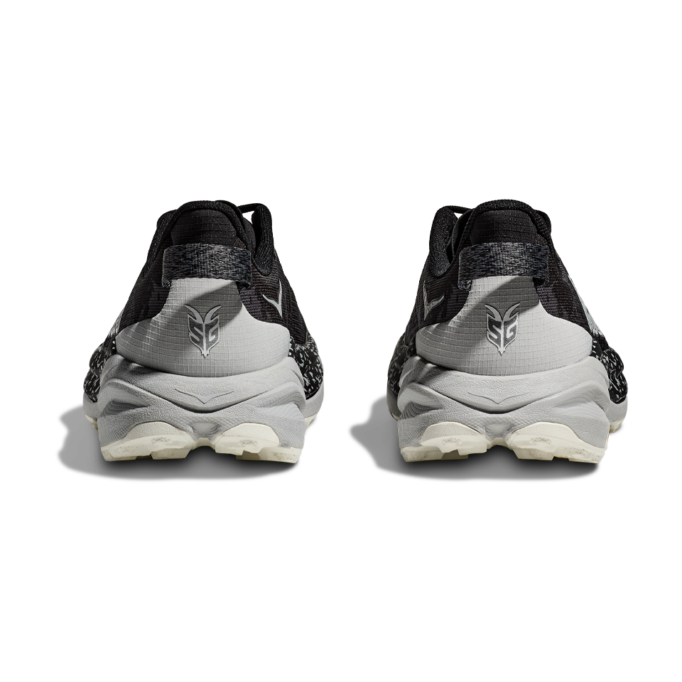 HOKA Men's Speedgoat 6 Black/Stardust