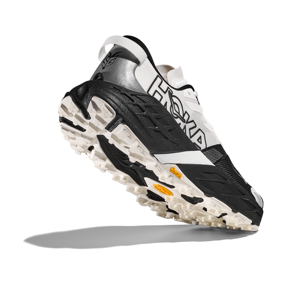 HOKA Men's Speedgoat 7 Black/White