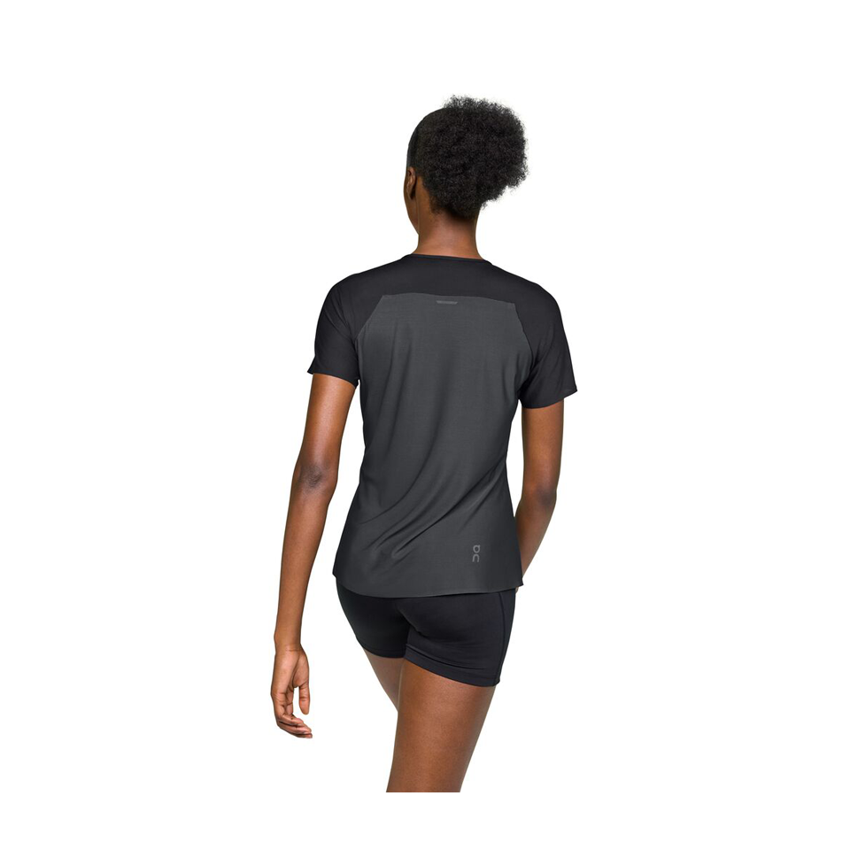 On Women's Performance-T Black/Eclipse