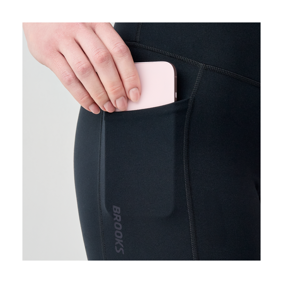 Brooks Women's Chaser 7" Short Tight Black