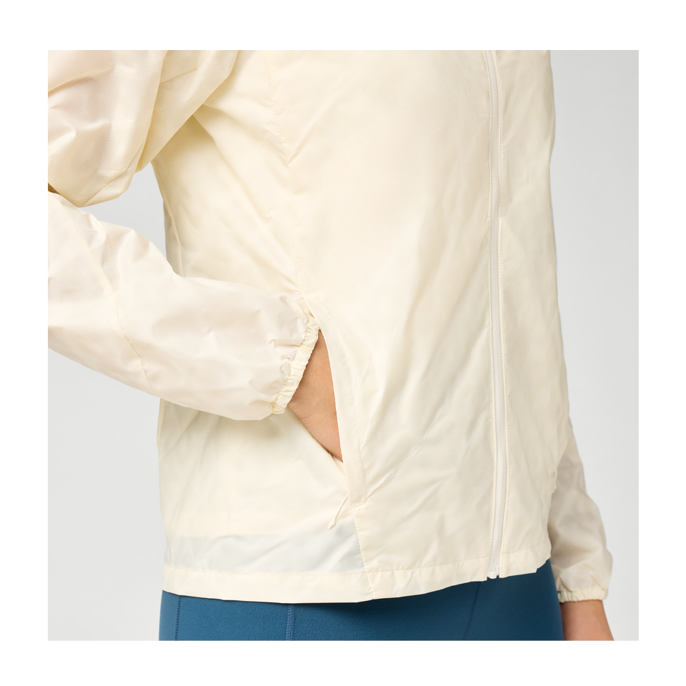 Brooks Women's Canopy Reflective Jacket Reflective Wordmark Bone