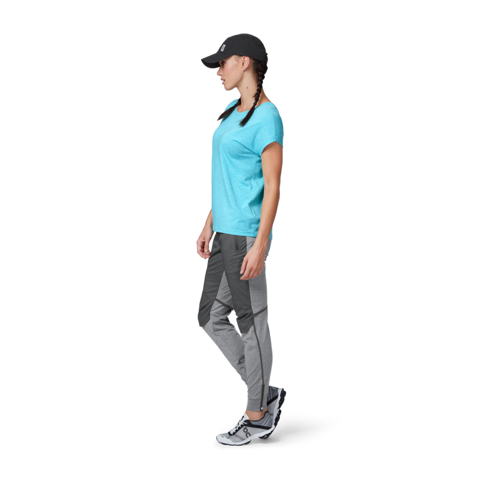 On Unisex Lightweight Cap Black