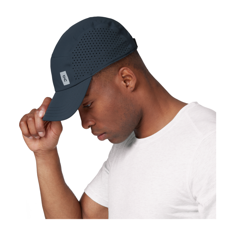 On Unisex Lightweight Cap Navy
