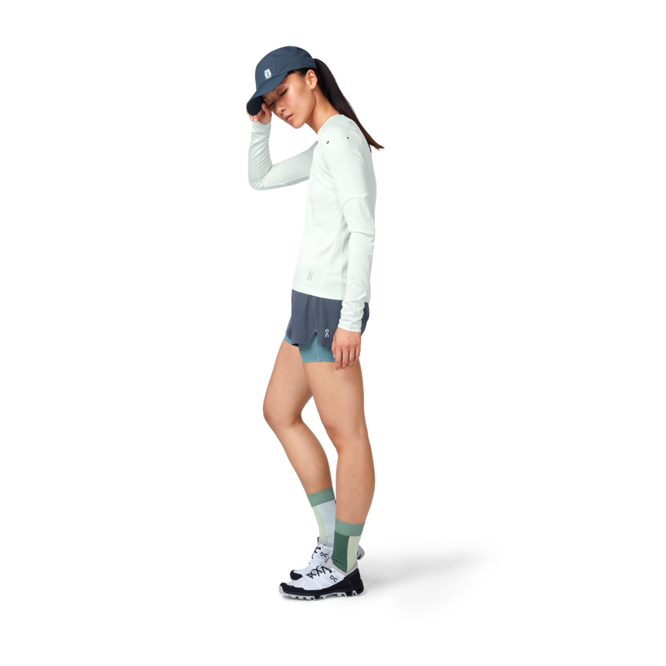 On Unisex Lightweight Cap Navy