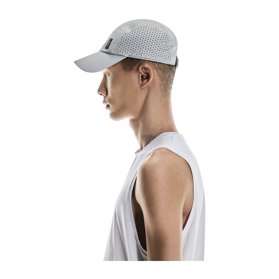 On Unisex Lightweight Cap Glacier