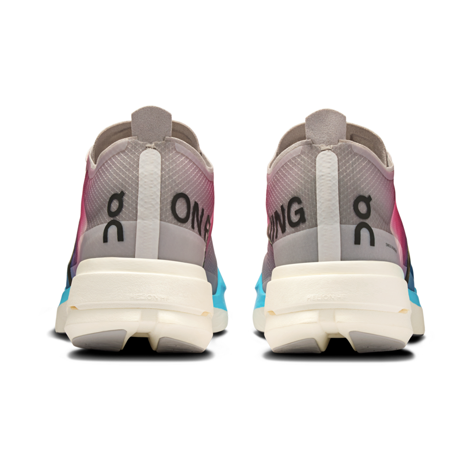 On Men's Cloudboom Strike White/Horizon