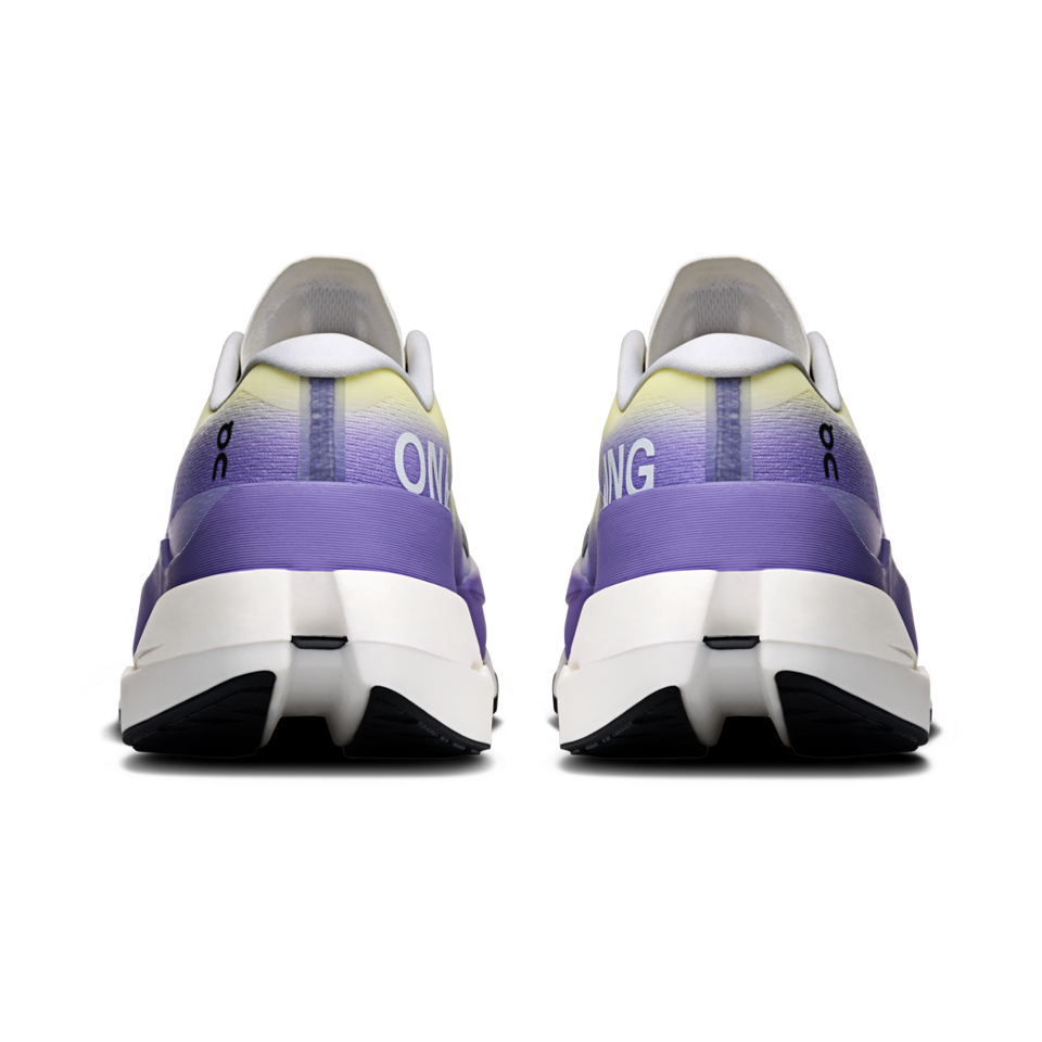 On Men's Cloudboom Max White/Juniper