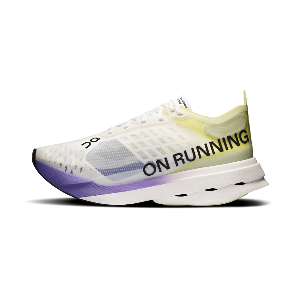 On Women's Cloudboom Strike Juniper/Limelight