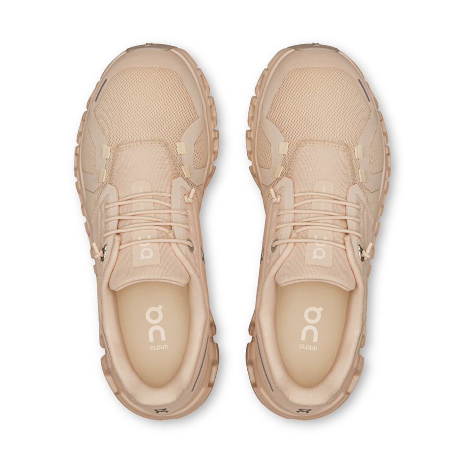 On Women's Cloud 6 Sand/Sand