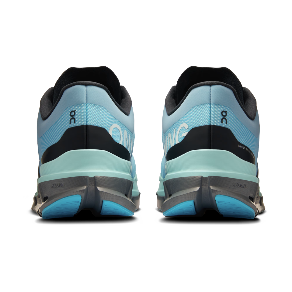 On Women's Cloudflow 5 Arctic/Stone