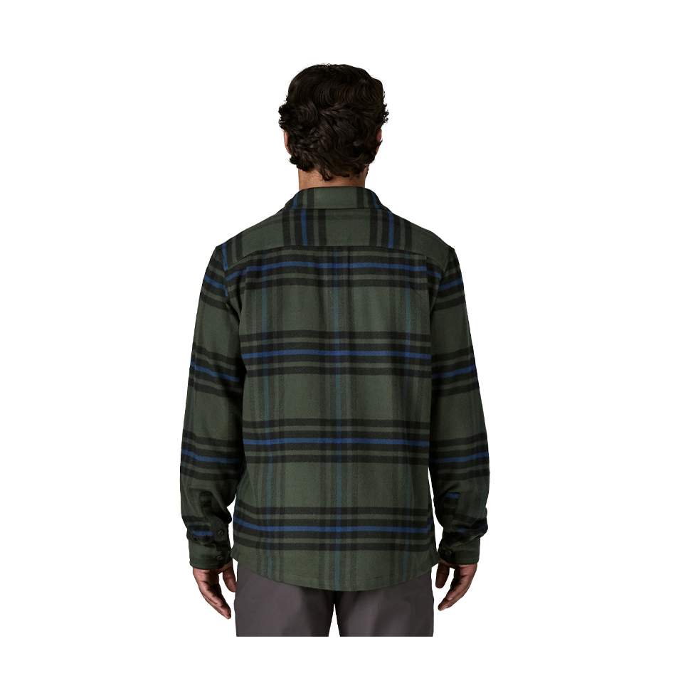 Patagonia Men's Fjord Flannel Shirt Catch: Old Growth Green