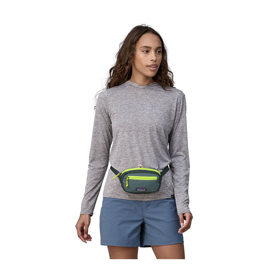 Patagonia Ultralight Black Hole Mini Hip Pack 1L Nouveau Green