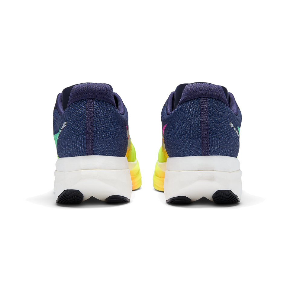 New Balance Men's FuelCell SuperComp Elite v5 Boysenberry