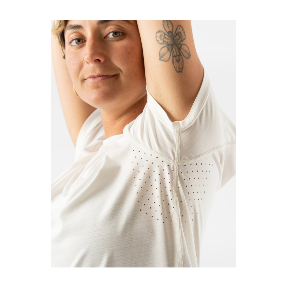 rabbit Women's UPF Tee SS Snow White