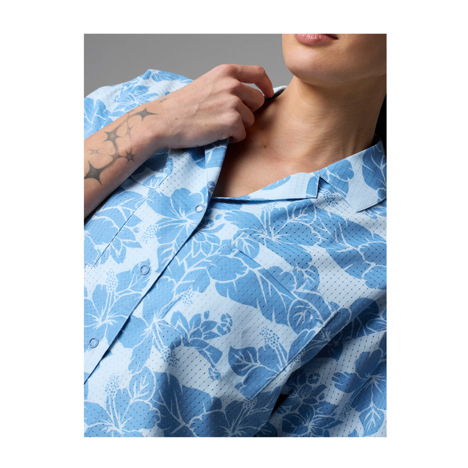 rabbit Women's High Country Relaxed SS Nantucket Floral