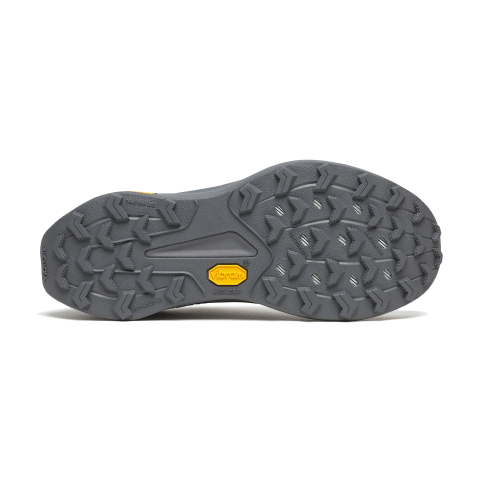 Saucony Women's Peregrine 16 Black/Carbon