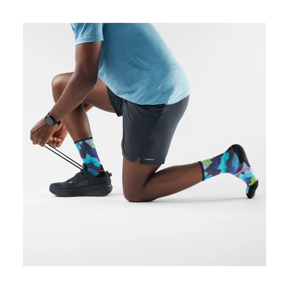 Smartwool Trail Run Summit Sector Print Crew Socks Targeted Cushion Nightfall Blue