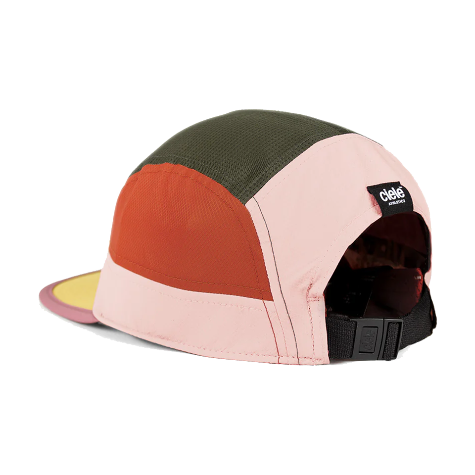 Ciele Athletics GOCap Field Iconic Bar Peachskin