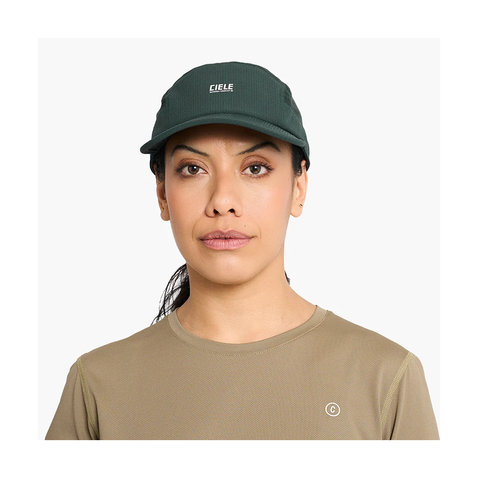 Ciele Athletics GOCap SC Field Capital RC Spruce
