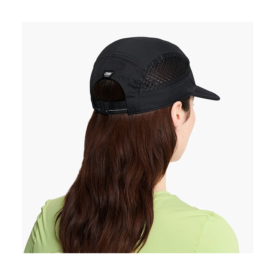 Ciele Athletics GOCap EQ Side Iconic Bar SL Whitaker