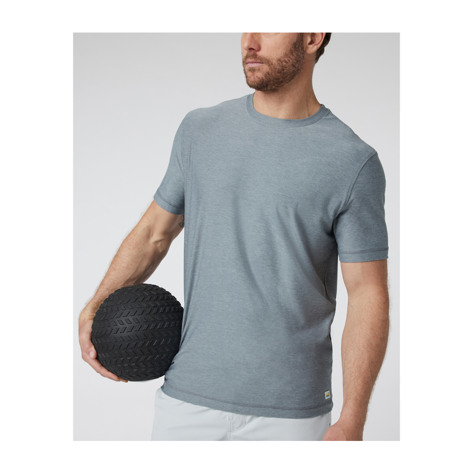 Vuori Men's Strato Tech Tee Dusty Blue Heather