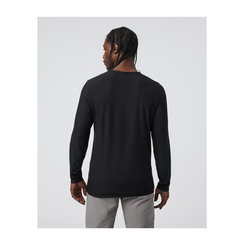Vuori Men's Long Sleeve Strato Tech Tee Black
