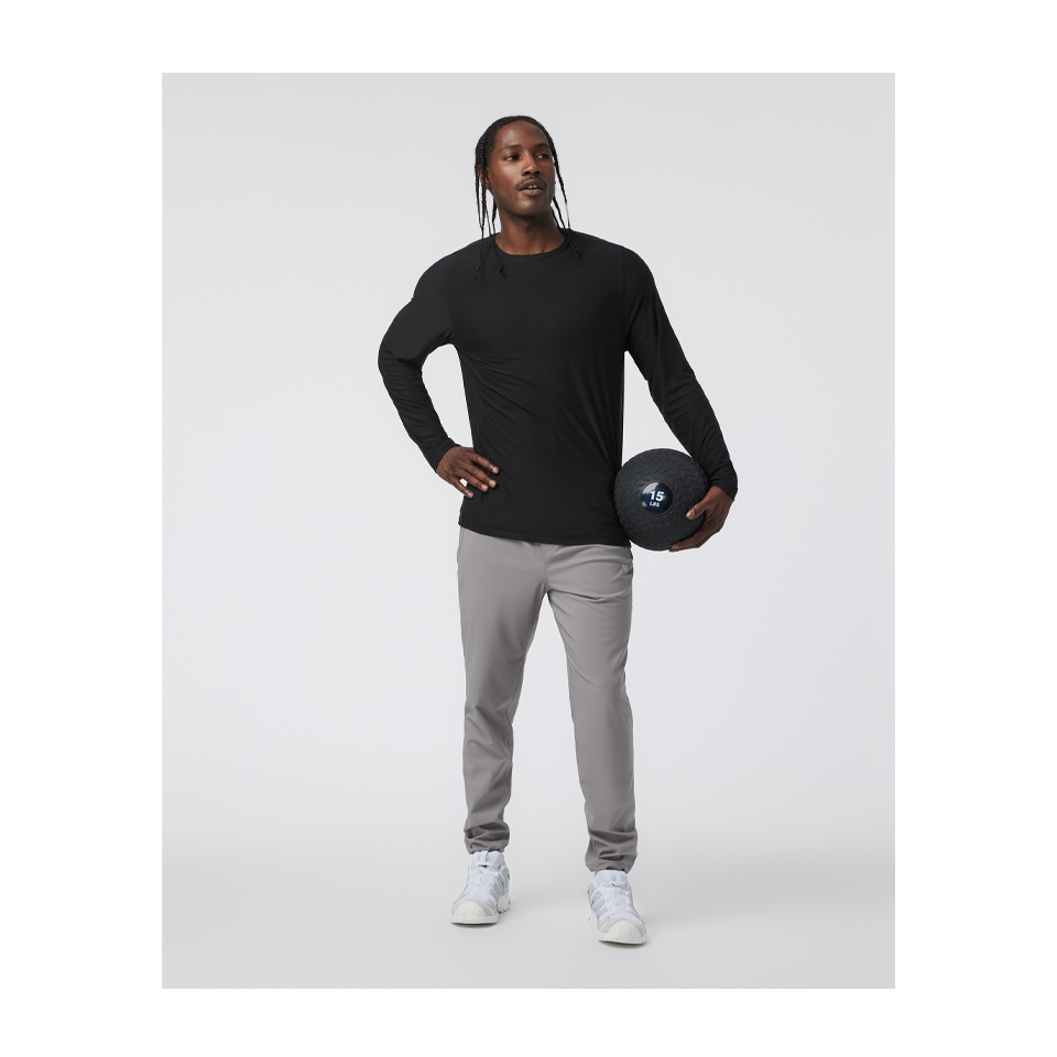 Vuori Men's Long Sleeve Strato Tech Tee Black