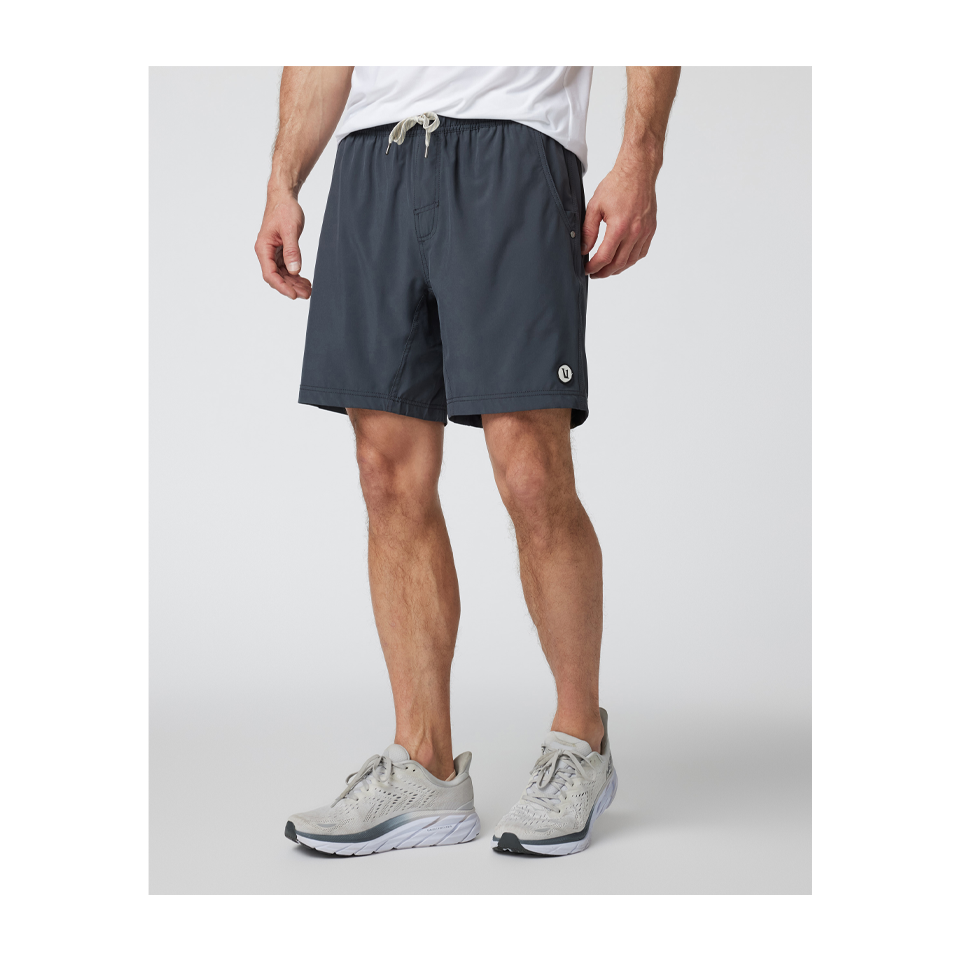 Vuori Men's Kore Short Charcoal