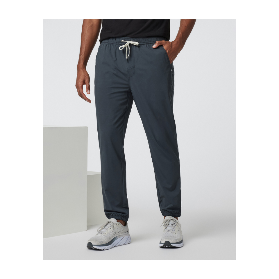 Vuori Men's Kore Jogger Charcoal