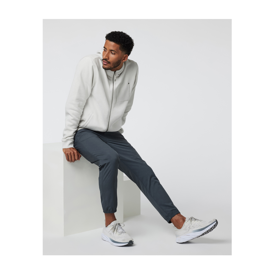 Vuori Men's Kore Jogger Charcoal