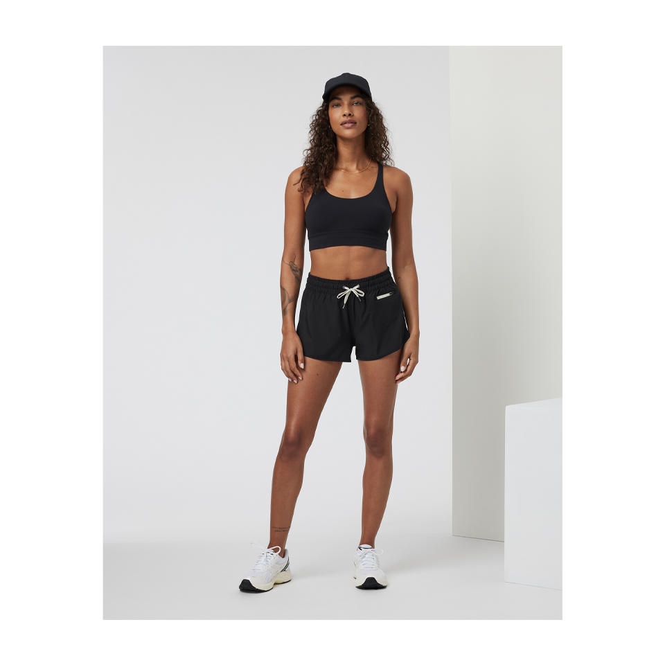 Vuori Women's Yosemite Longline Bra Black