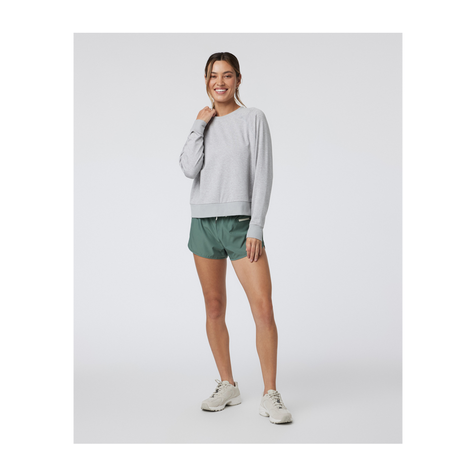 Vuori Women's Daydream Crew Light Heather Grey