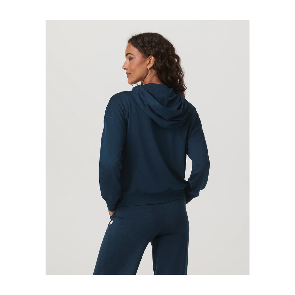 Vuori Women's Halo Modern Pullover Hoodie Blue Coast Heather