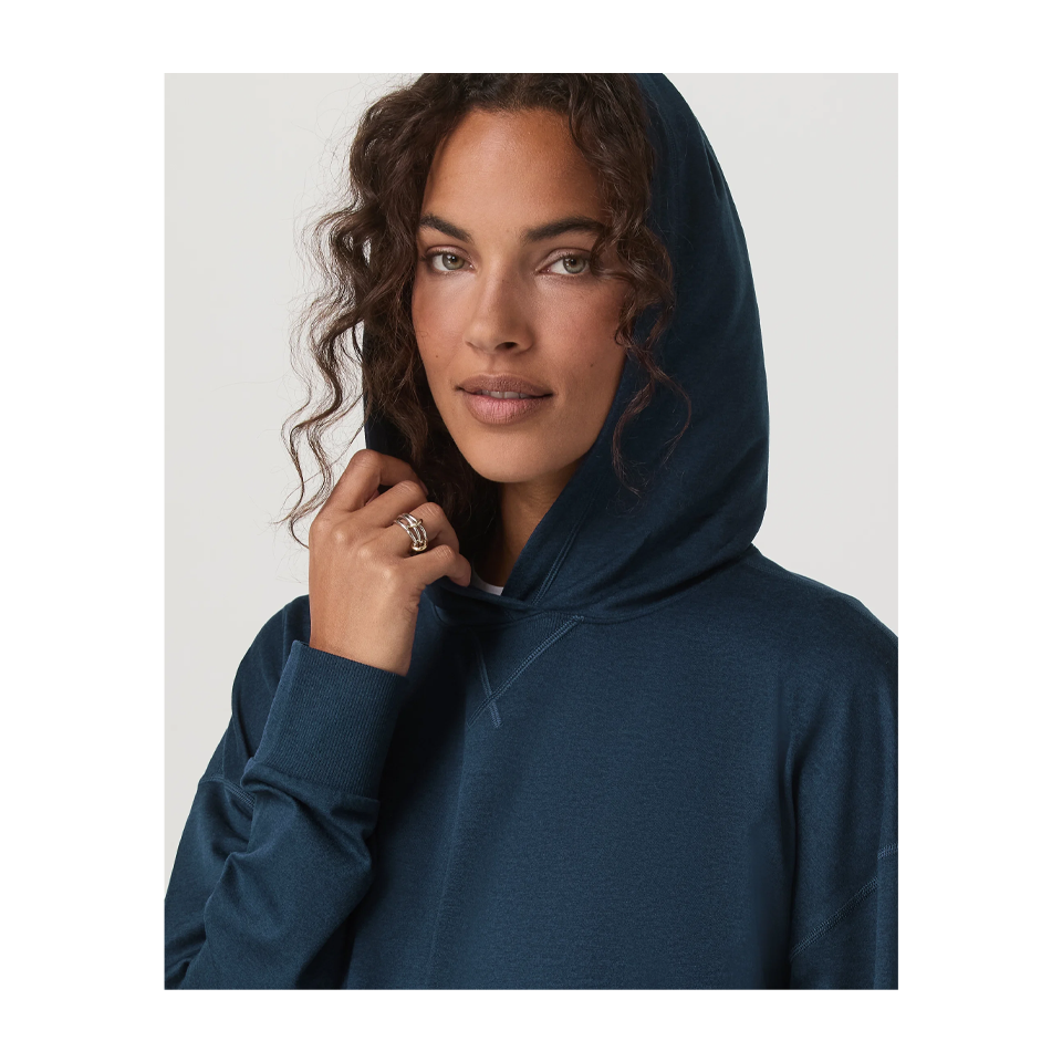 Vuori Women's Halo Modern Pullover Hoodie Blue Coast Heather