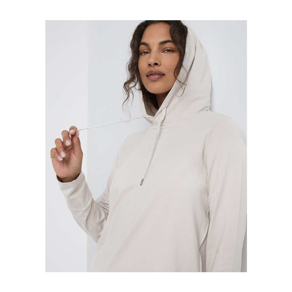 Vuori Women's Halo Essential Hoodie Ecru Heather