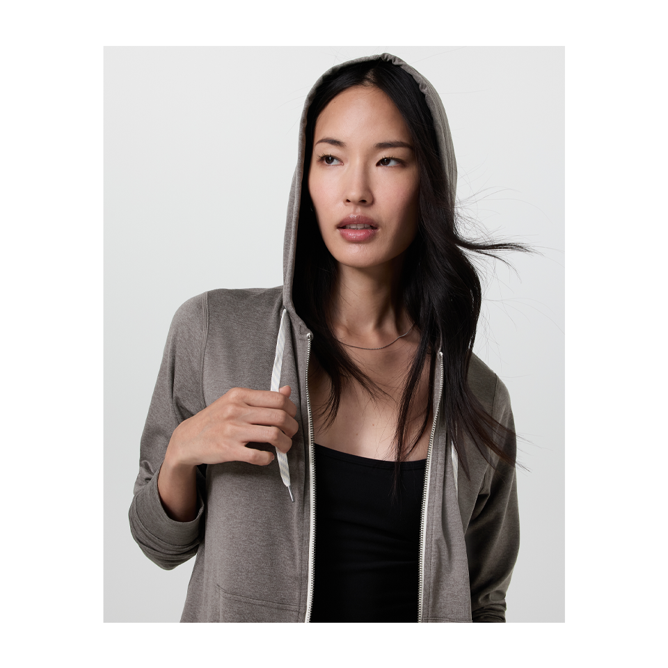 Vuori Women's Halo Performance Hoodie 2.0 Chia Heather