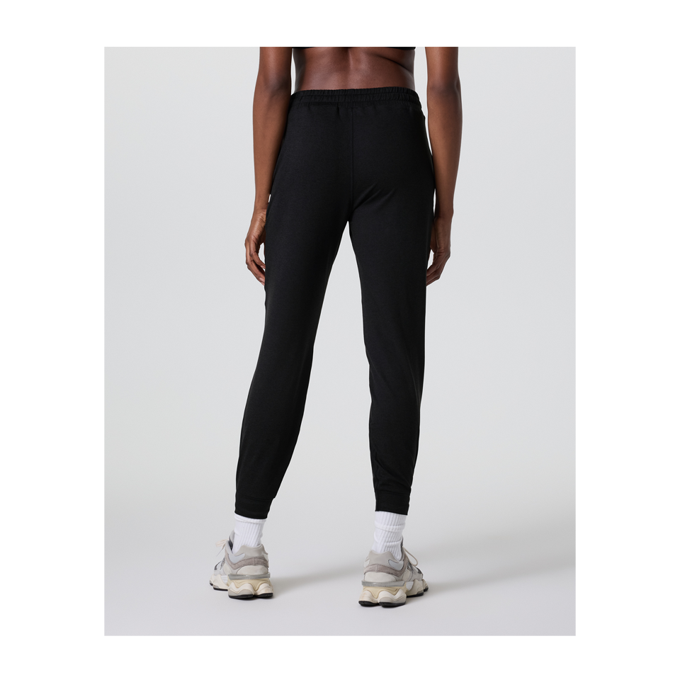 Vuori Women's Performance Jogger Black Heather