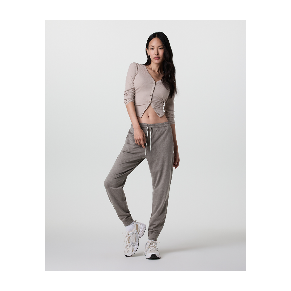 Vuori Women's Performance Jogger Chai Heather
