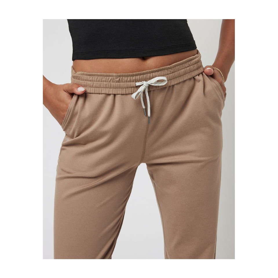 Vuori Women's Boyfriend Sweatpant Goldenrod Heather