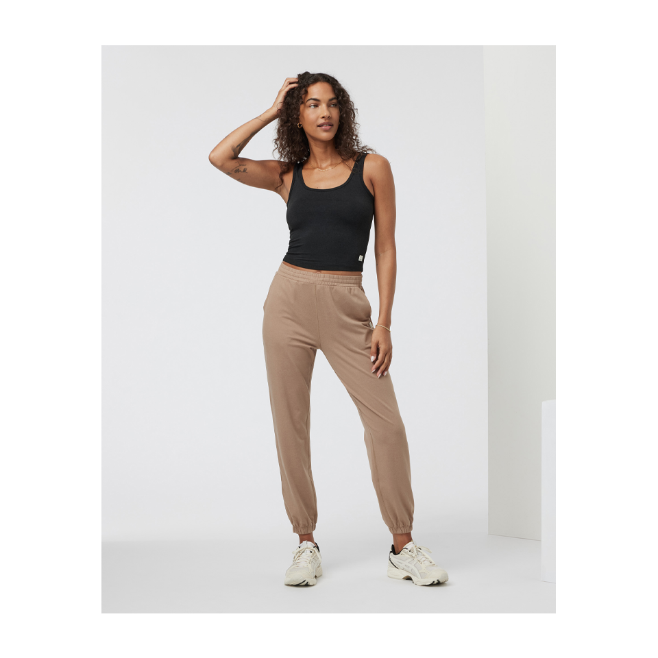 Vuori Women's Boyfriend Sweatpant Goldenrod Heather