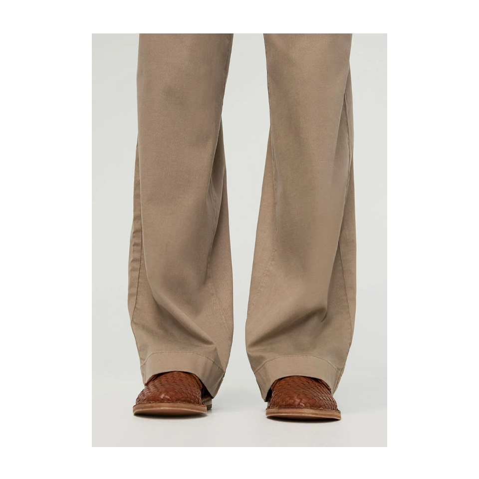 DUER Women's Deluxe Twill Trouser Desert Tan