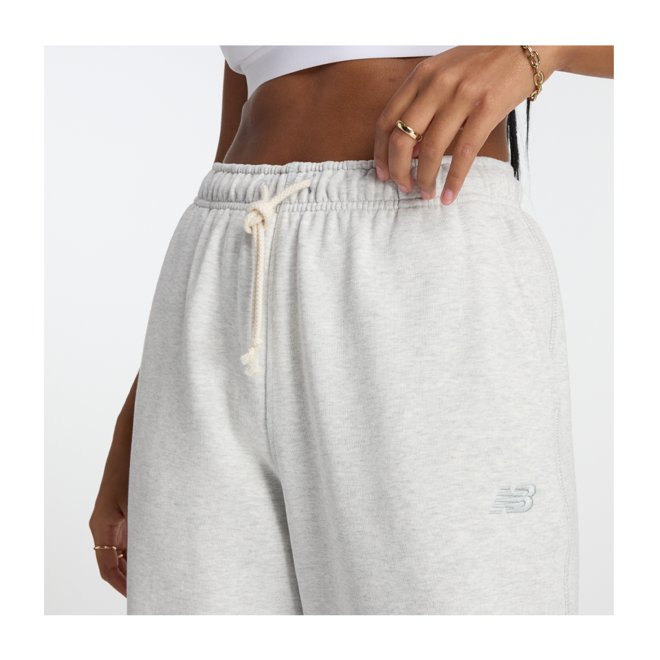 New Balance Women's Athletics French Terry Jogger Ash Heather