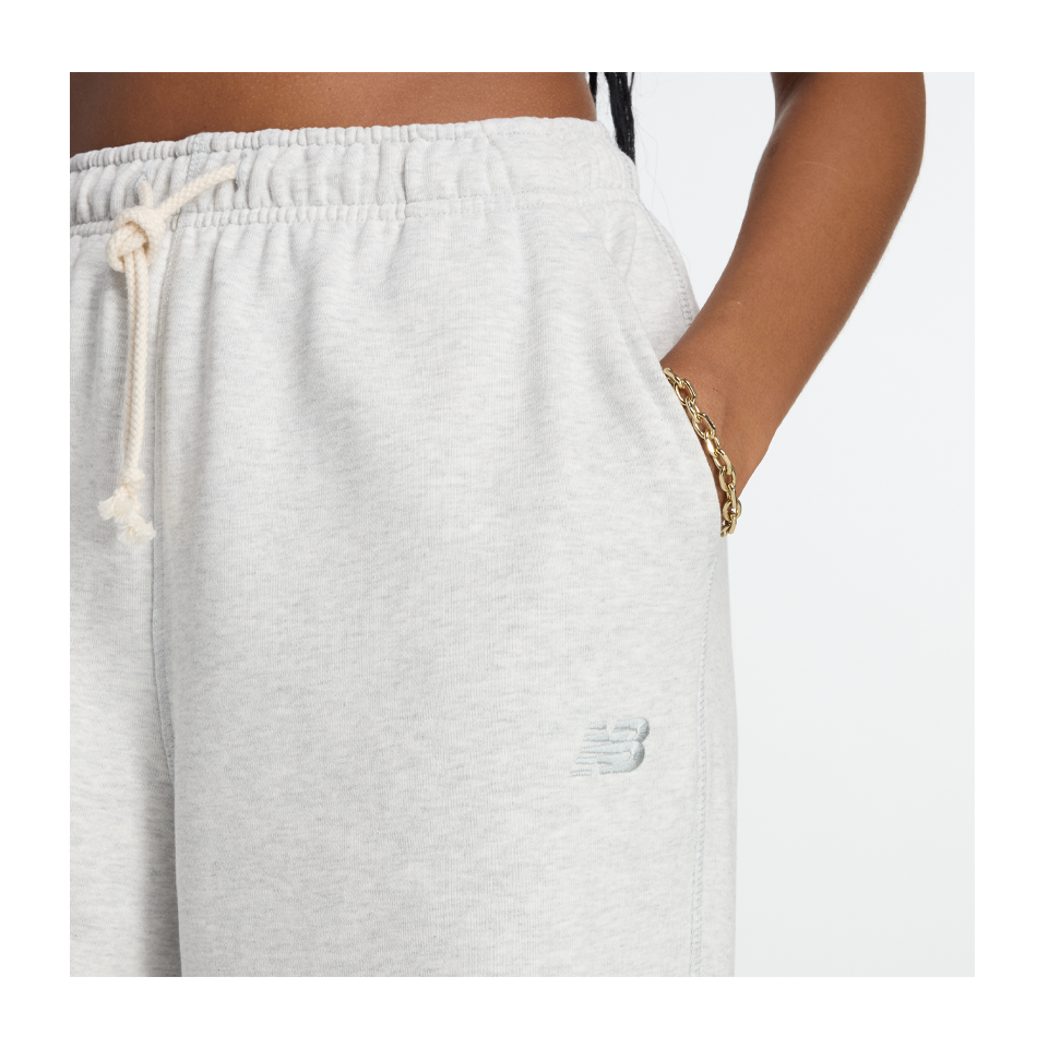New Balance Women's Athletics French Terry Jogger Ash Heather