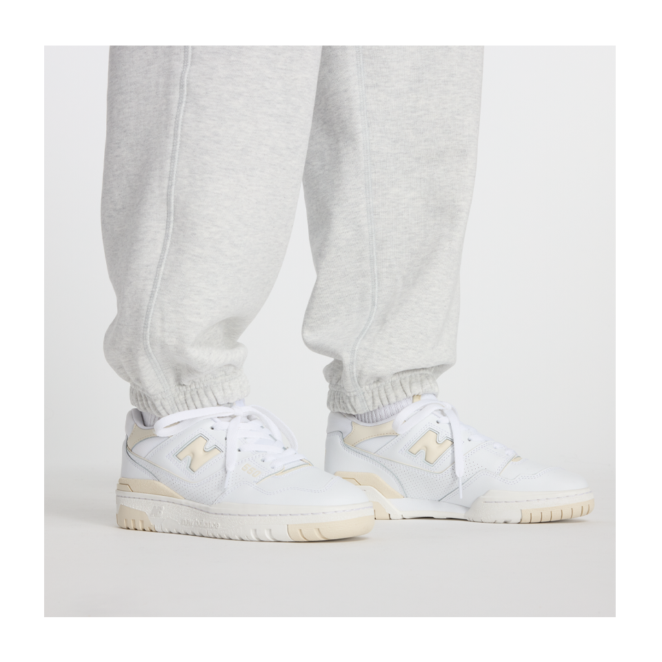 New Balance Women's Athletics French Terry Jogger Ash Heather