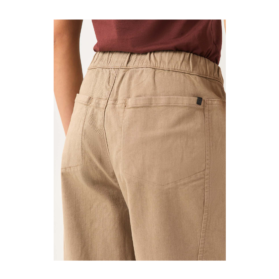 DUER Women's FlexTwill Barrel Pull On Pant Desert Tan