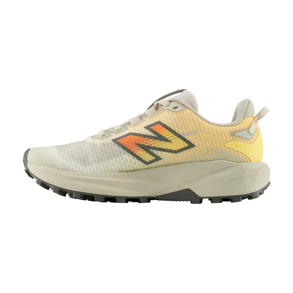 New Balance Women's FuelCell Rebel Trail White Peach/Timberwolf