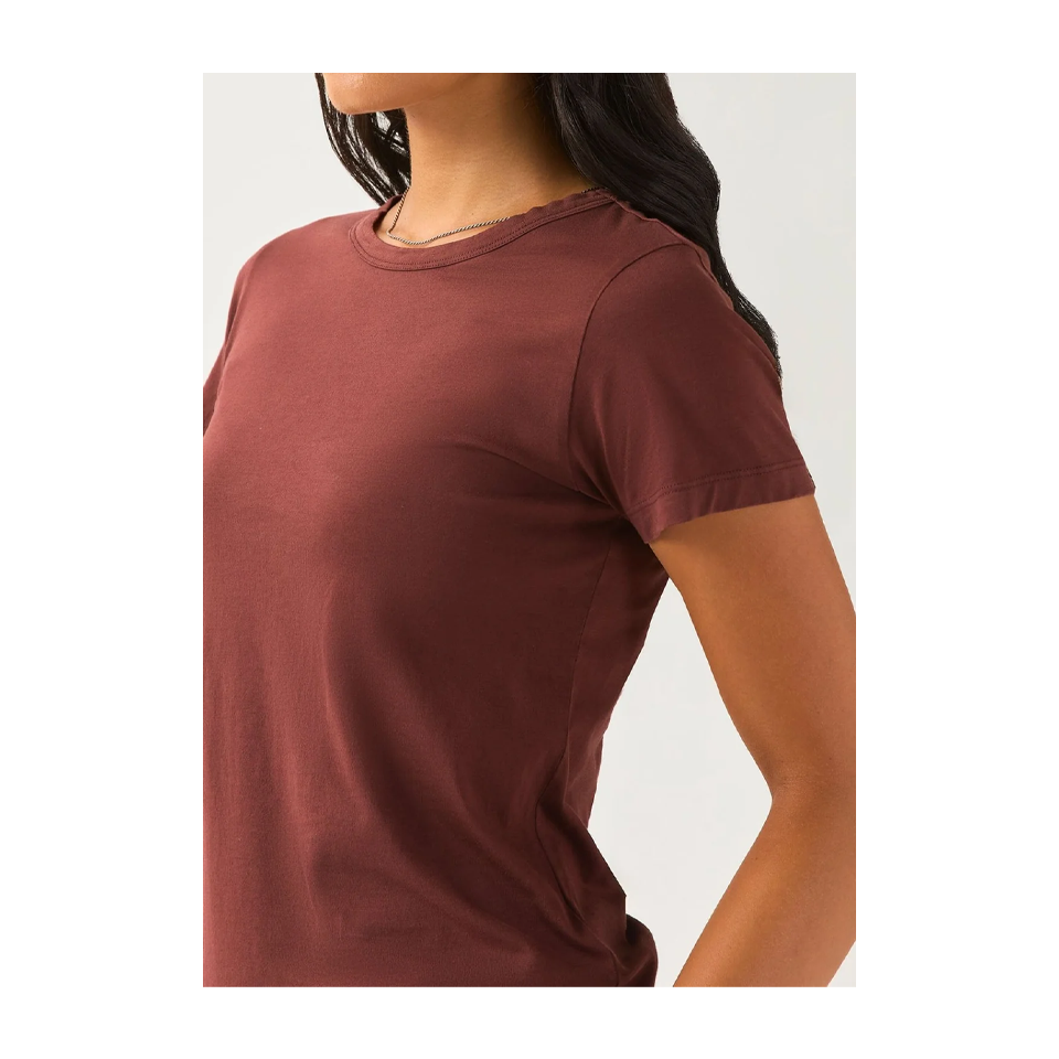 DUER Women's PurePima Slim Crew Chestnut