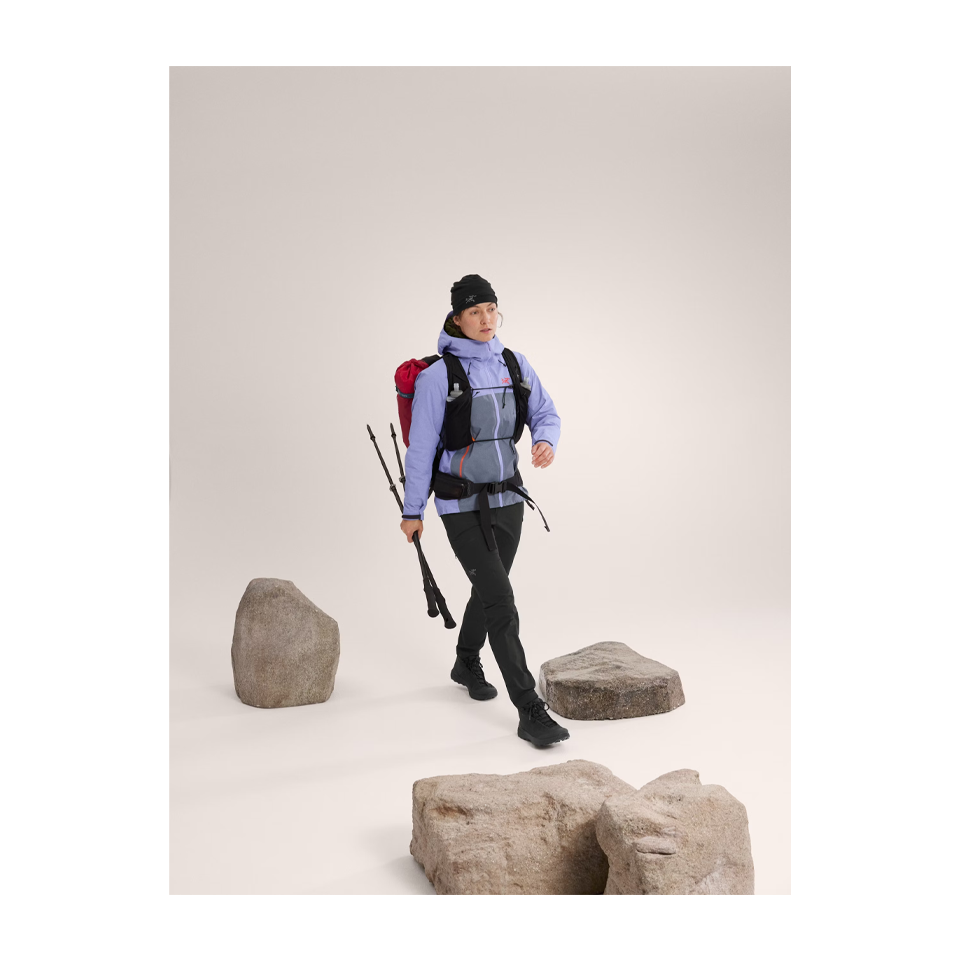 Arc'teryx Women's Beta SL Jacket Twilight Trail